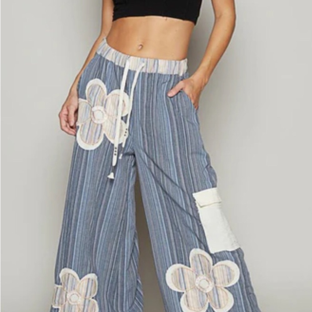POL Blue and White Wide Leg Pants with Floral Design